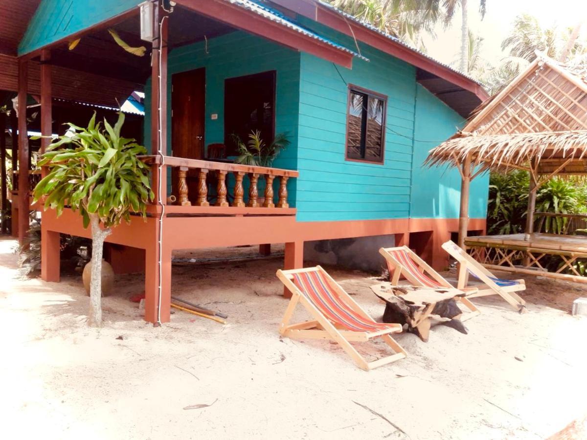 Free Concept Beach Resort سورات ثاني المظهر الخارجي الصورة