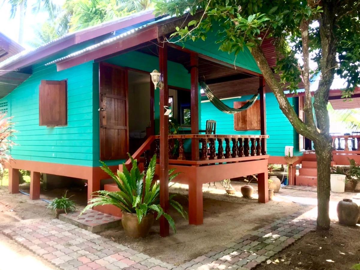 Free Concept Beach Resort سورات ثاني المظهر الخارجي الصورة
