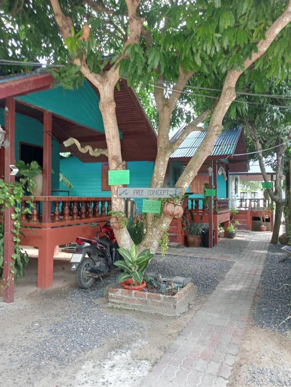 Free Concept Beach Resort سورات ثاني المظهر الخارجي الصورة